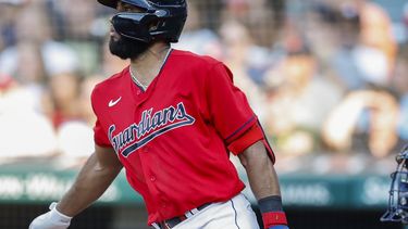 Rosario empuja 2; Guardianes se imponen a Astros