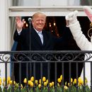 Trump participa en ceremonia de huevos de Pascua