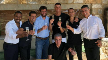 los agnelli, la poderosa familia duena de fiat y la juventus detras del fichaje de cristiano ronaldo