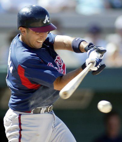 El viaje de Jorge Velandia a través del béisbol incluyó períodos con seis equipos de Grandes Ligas.