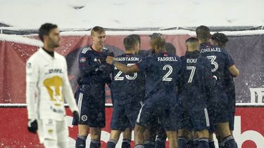 Revolution arrolla a Pumas en cuartos de final de Concacaf