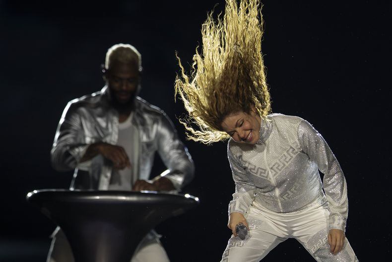 La cantante Shakira, durante un concierto de su gira Las Mujeres Ya No Lloran World Tour, en Río de Janeiro, Brasil, el 11 de febrero de 2025. (AP Foto/Bruna Prado)