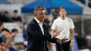 El técnico de Ecuador Marcelo Gallardo durante el partido amistoso contra Corea del Sur, el jueves 24 de septiembre de 2026, en Suwon, Corea del Sur. (AP Foto/Ahn Young-joon)