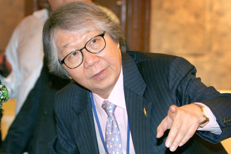 Tommy Koh de Singapur en un evento en esa ciudad el 18 de septiembre del 2006. (AP foto/Wong Maye-E)