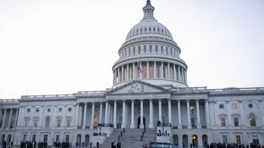 Líder republicano rechaza cooperar en pesquisa de Capitolio