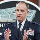 El portavoz del Pentágono, el general de brigada Patrick Ryder, durante una sesión informativa en el Pentágono, en Washington, el martes 9 de enero de 2024. (AP Foto/Susan Walsh)