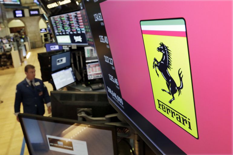Ferrari sube previsión para 2022 tras aumento de ganancias