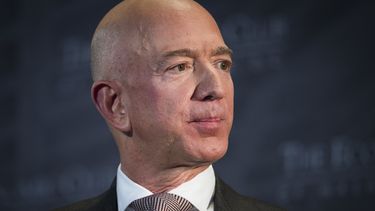 Hermano de la amante de Bezos fue la fuente del Enquirer