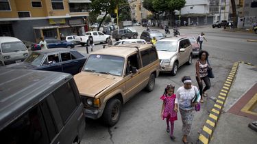 se acentua el desabastecimiento de gasolina en venezuela