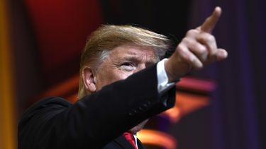 Trump busca limitar los productos pirata en internet