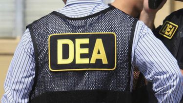 agente de dea ira a prision 12 anos por conspirar con cartel