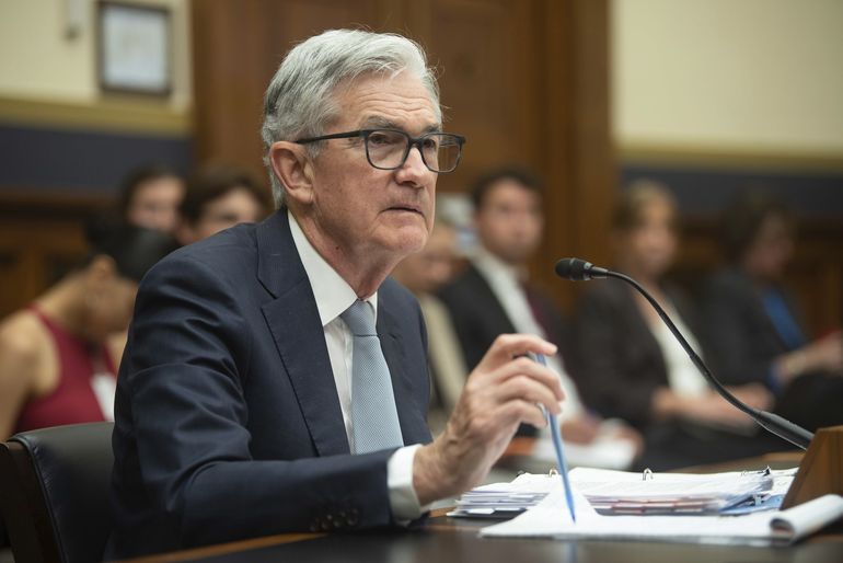Fed: no hay garantías de domar inflación sin daño laboral