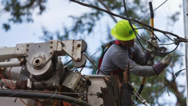 todavia quedan miles sin servicio de luz