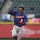 Buxton vuelve a jonronear ante Seattle, Mellizos ganan 3-2