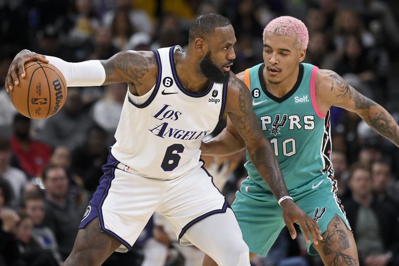 DEP-BAS LAKERS-SPURS