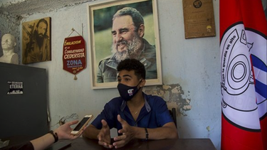 un nino cubano es presidente de un cdr y la maquinaria de propaganda del regimen se afila los dientes