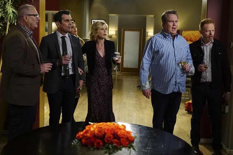 ESP-TEL_MODERN_FAMILY-0.jpg