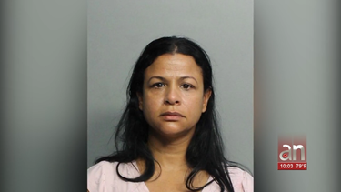 arrestan a una mujer acusada de abusar de un anciano  de 87 anos  dentro de centro de vida asistida en miami