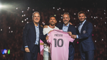 vengo con las ganas de siempre de competir: los mejores momentos de la presentacion de messi con el inter de miami