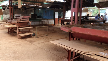 decenas de vendedores agricolas cubanos han cerrado sus puestos por el tope de precios y el acoso de los inspectores