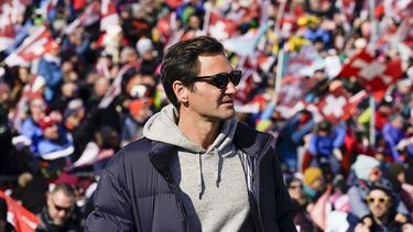Federer anuncia donación para educación de niños ucranianos
