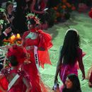 Miss España Michelle Jiménez participa en La Gala de las Catrinas para celebrar el Día de Muertos a días de la 73a edición de Miss Universo en la Ciudad de México el 1 de noviembre de 2024. (Foto AP/Eduardo Verdugo)