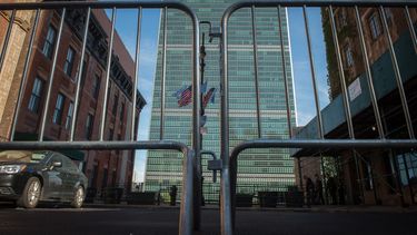 lo ultimo: papa tiene molestias por el viaje, pero esta bien