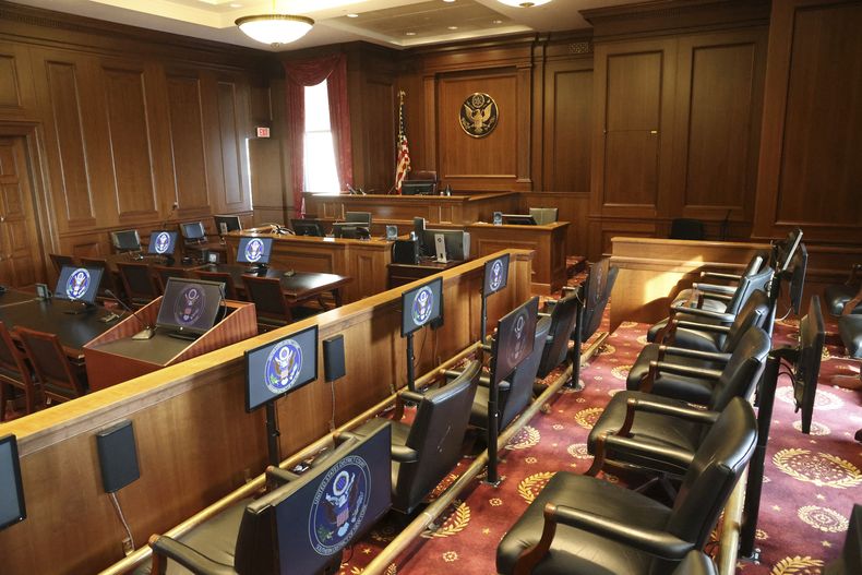 El estrado del jurado dentro de una sala del tribunal federal similar a la sala donde se lleva a cabo el juicio de Sean Diddy Combs en el tribunal del Distrito Federal en Manhattan el viernes 6 de junio de 2025 en Nueva York. (Jefferson Siegel /The New York Times via AP, Pool)