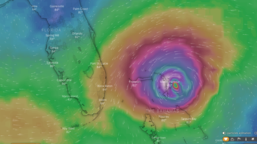dorian se intensifica y se vuelve un potencialmente catastrofico huracan de categoria 5