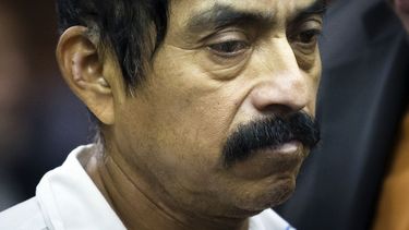 americateve | Conrado Ju&aacute;rez, (de 52 a&ntilde;os), acusado del asesinato de la ni&ntilde;a de 4 a&ntilde;os Anjelica Castillo, llamada "Baby Hope", en 1991, al presentarse en la corte en Nueva York el s&aacute;bado 12 de octubre de 2013. Ju&aacute;rez