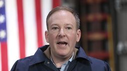ARCHIVO - El director de la EPA, Lee Zeldin, habla en el Departamento de Bomberos el 3 de febrero de 2025, en East Palestine, Ohio. (Rebecca Droke/Foto compartida vía AP, archivo)