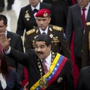 Venezuela conmemora independencia entre diversas crisis