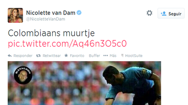 americateve | La actriz holandesa Nicolette Van Dam publicó en su cuenta de Twitter una imagen donde aparecen James Rodríguez y Falcao García "aspirando" la espuma blanca utilizada por los árbitros Fifa en el Mundial de Brasil 2014.