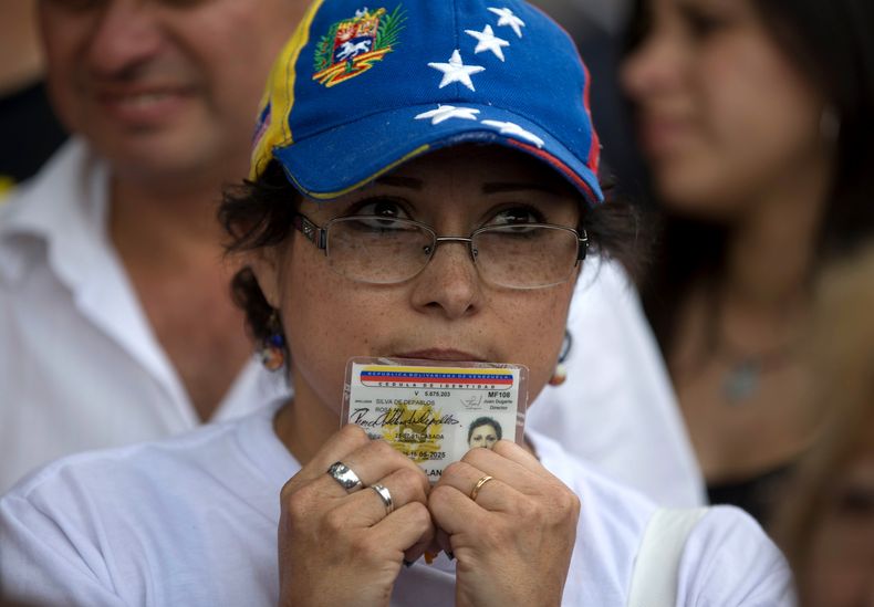 AMS-GEN_VENEZUELA-MADURO_REFERENDO-3.jpg