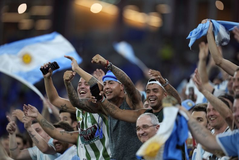 DEP-FUT MUNDIAL ARGENTINA-SUPERFANS