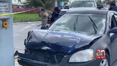 tiroteo causa un accidente entre dos carros en la ciudad de miami
