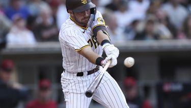 Voit y Manaea impulsan a San Diego sobre Arizona, ganan 4-3