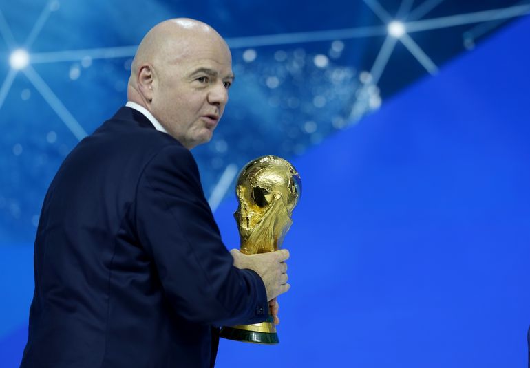 FIFA aumenta a 26 jugadores las listas para el Mundial
