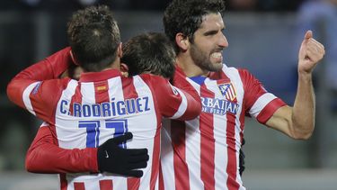 americateve | El jugador del Atl&eacute;tico de Madrid, Adri&aacute;n L&oacute;pez, centro, festeja un gol contra el Zenit de San Petersburgo por la Liga de Campeones el mi&eacute;rcoles, 27 de noviembre de 2013, en San  Petersburgo. (AP Photo/Dmitry Lovetsky)
