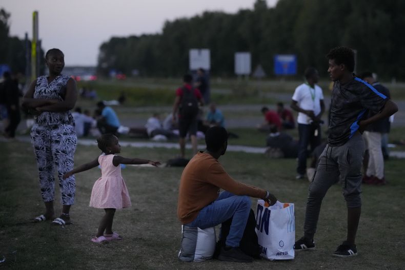 EUR-INM HOLANDA-MIGRANTES