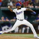 Rangers colocan a Santana en lista de COVID tras síntomas
