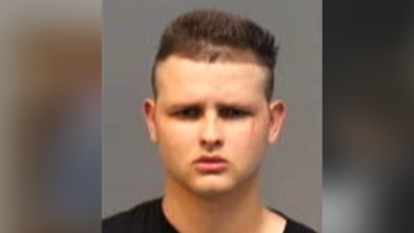 comparecio en corte el joven cubano que apunalo a otro en un wendyns de hialeah