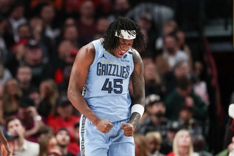 GG Jackson, de los Grizzlies de Memphis, festeja en la segunda mitad del encuentro ante los Trail Blazers de Portland, el jueves 29 de octubre de 2026 (AP Foto/Amanda Loman)