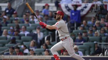 Filis resisten en el 9no, vencen 7-6 a Bravos