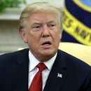 Trump dice que acciones de Manafort ocurrieron “hace años”