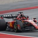El piloto de Ferrari Charles Leclerc entra a una curva durante la tercera sesión de prácticas del Gran Premio de España, el sábado 3 de junio de 2023, en Barcelona. (AP Foto/Joan Monfort)