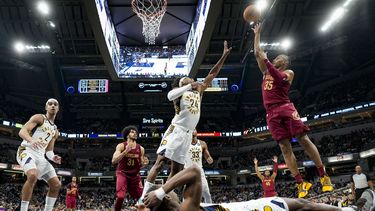 Garland lidera a encendidos Cavs a vencer 122-103 a Pacers