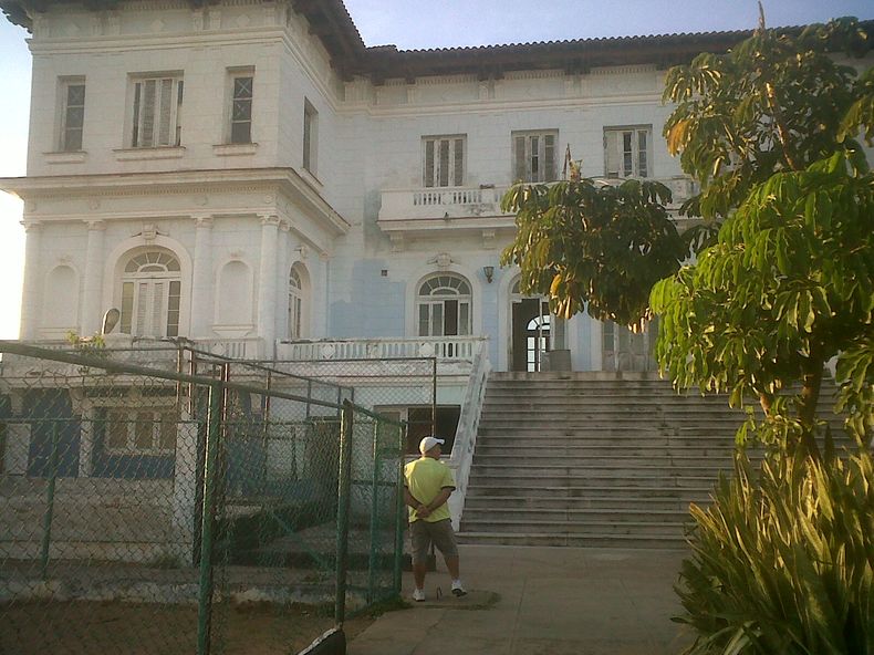 Antiguo Vedado Tennis Club, en La Habana. Actualmente círculo social José Antonio Echevarría.