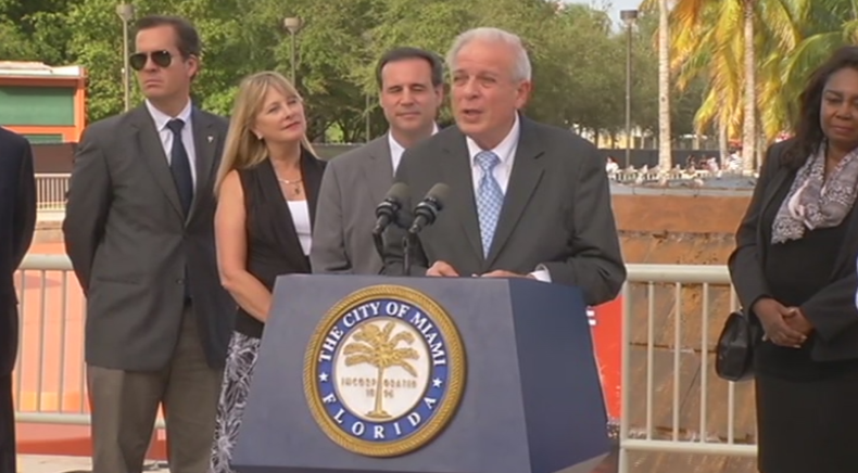 MIAMI ALCALDE.png