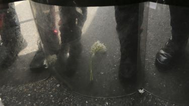 mujeres protestan contra la represion en venezuela